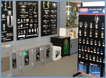Lock Key Shop Corona, CA 951-365-5010 Lock Key Shop Corona, CA 951-365-5010 - 56-8